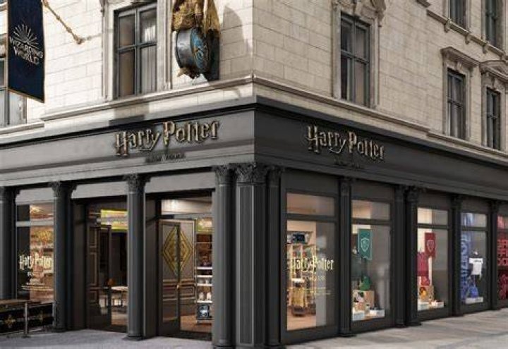 Boutique Harry Potter New York le plus grand magasin d&eacute;di&eacute; au monde