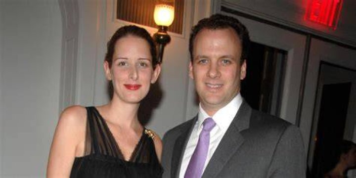 Meet the Sacklers the family feuding over blame for the opioid crisis